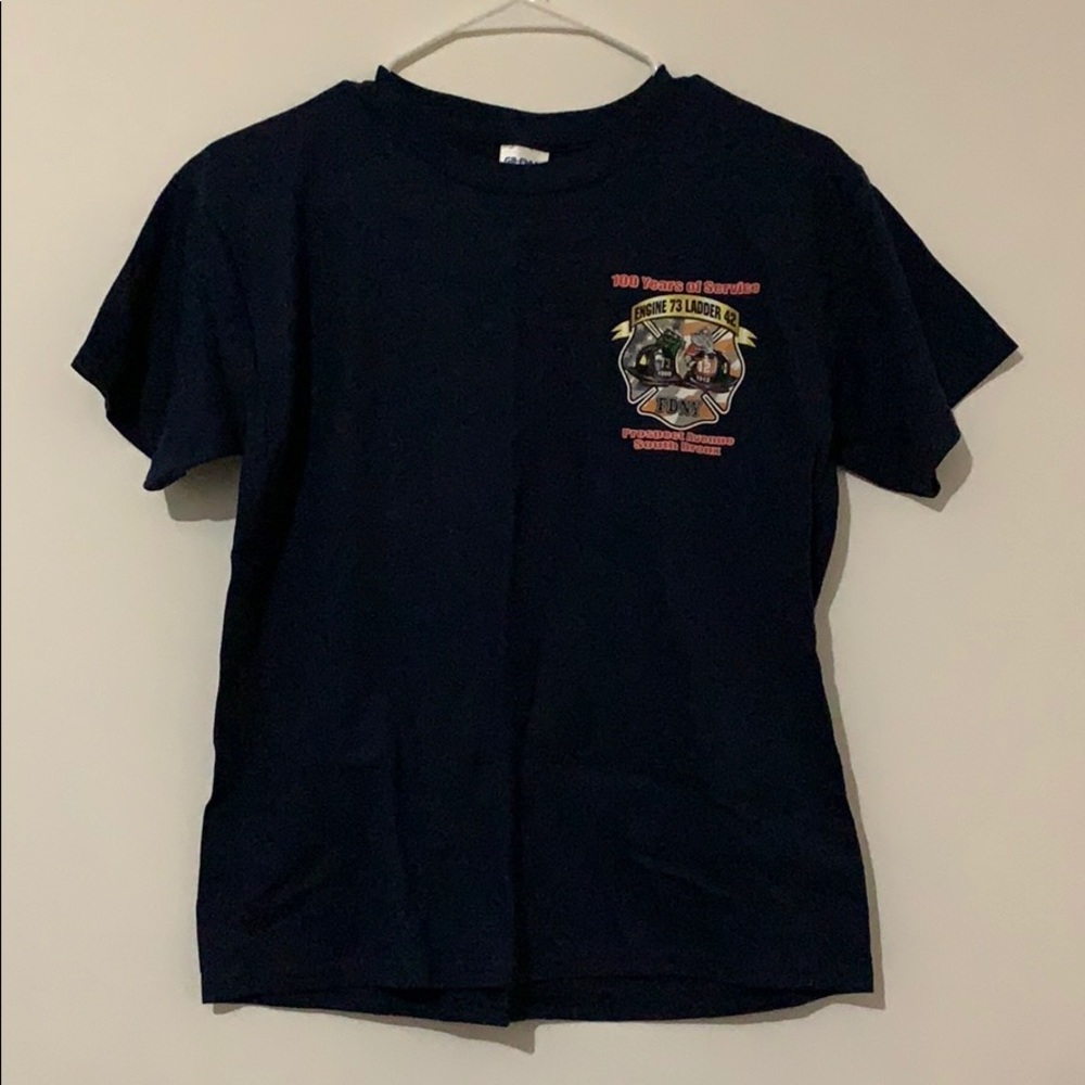 Men’s gildan firefighter tee